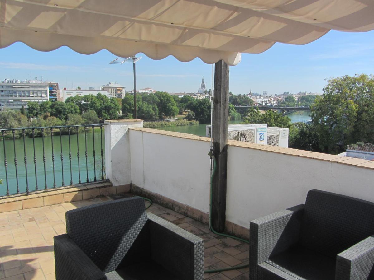 Trianabridgeviews Atico Con Vistas Al Puente De Triana Calle Castilla 38 Seville Exterior photo